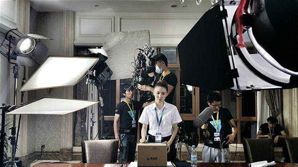 �a(ch��n)Ʒ����Ƭ