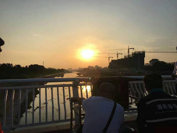 �Ϸ�΢�Ӱ�Ĕz