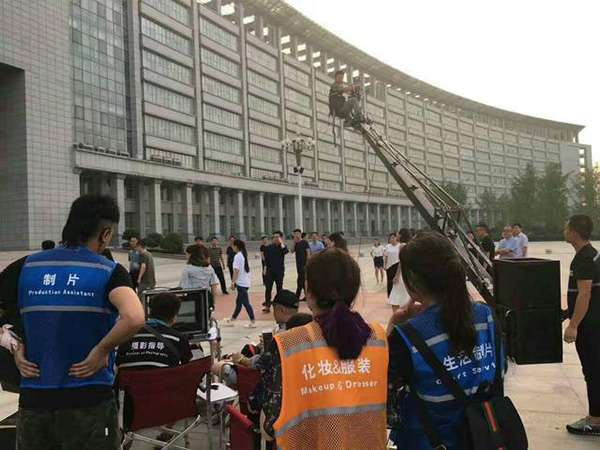 �Ϸ�΢�Ӱ�Ĕz